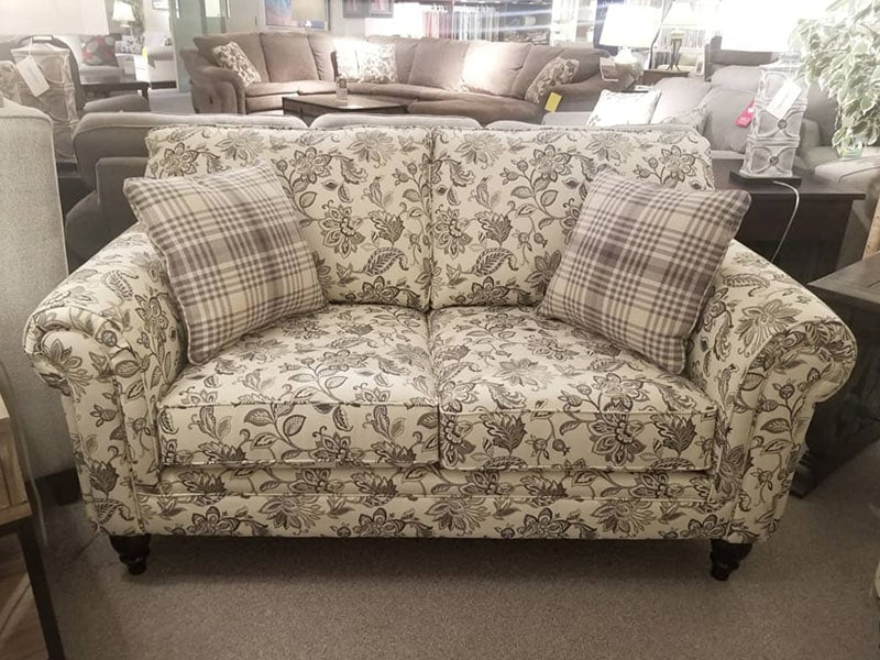Deep Seating Comfort 89" Sofa Wilson Furniture Oshawa