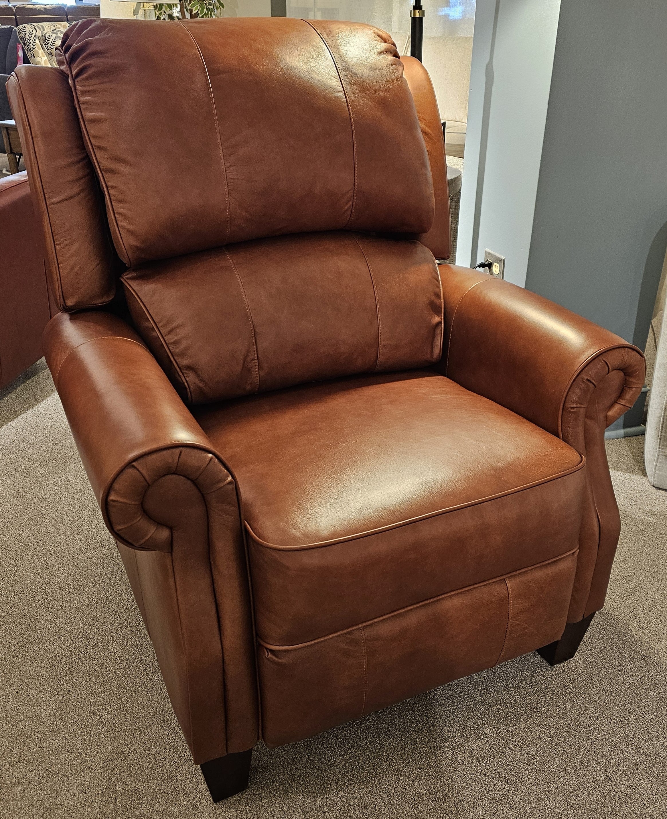 La-Z-Boy Carleton High Leg Recliner – Wilson Furniture Oshawa